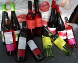 12 Flaschen Junge pfiffige Weingrüße aus Baden, Württemberg und der Pfalz“